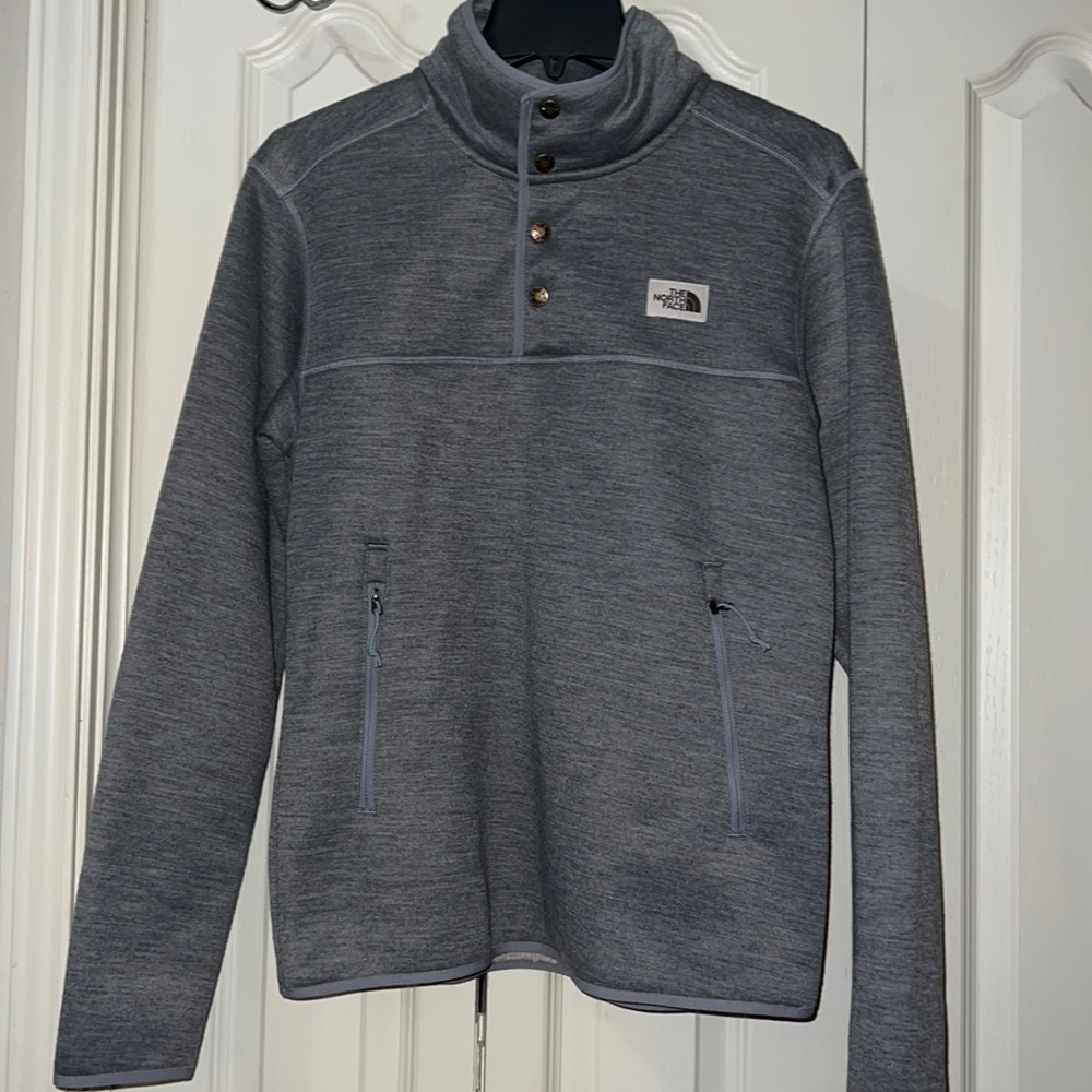 The North Face TKA Glacier 1/4 Button Sherpa inside Sz small